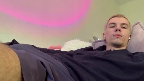 jeremy1scott online show from July 18, 2026, 5:11 am