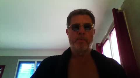 Snapshot of jerflor chatting on June 2, 2026, 2:08 pm jerflor online show from June 2, 2026, 2:08 pm