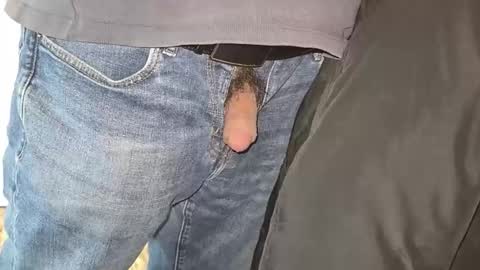 Snapshot of jerker_fan chatting on January 5, 2026, 7:39 pm jerker_fan online show from January 5, 2026, 7:39 pm