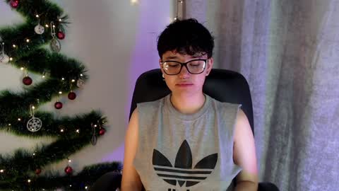 Snapshot of jero_harper1 chatting on December 20, 2024, 2:38 pm jero harper1 online show from December 20, 2024, 2:38 pm