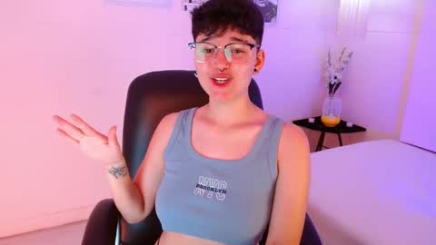 Snapshot of jero_harper1 chatting on October 3, 2025, 3:20 pm jero harper1 online show from October 3, 2025, 3:20 pm