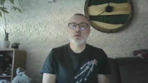 Snapshot of jerry250461 chatting on April 18, 2026, 7:01 am jerry250461 online show from April 18, 2026, 7:01 am