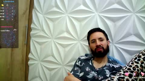 Snapshot of jerryandjessicaa chatting on October 12, 2025, 10:20 pm Jess y Jerry online show from October 12, 2025, 10:20 pm