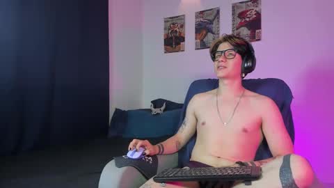 Snapshot of jerrycole_ chatting on October 3, 2025, 4:09 am Angelo online show from October 3, 2025, 4:09 am