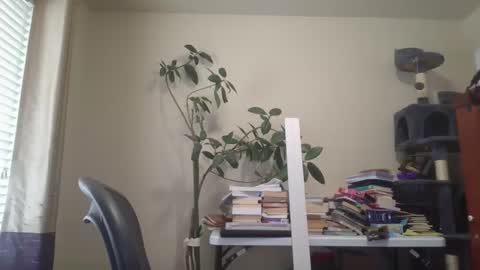 Snapshot of jerryslc chatting on December 17, 2025, 4:24 pm JRock online show from December 17, 2025, 4:24 pm