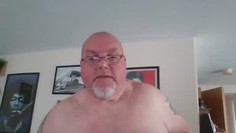 Snapshot of jerseyhammer01 chatting on October 23, 2025, 8:02 am Harry online show from October 23, 2025, 8:02 am