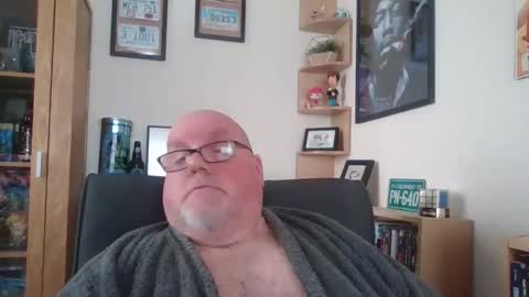 Snapshot of jerseyhammer01 chatting on November 30, 2025, 11:14 am Harry online show from November 30, 2025, 11:14 am