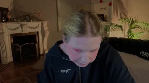 jes_solar online show from March 9, 2026, 6:12 pm