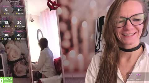 jesica_moon_peachyy online show from May 27, 2026, 4:20 am