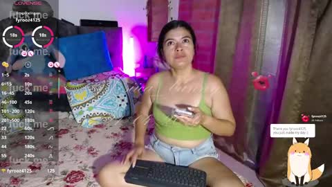 Snapshot of jesiica_bunny chatting on April 21, 2026, 10:23 pm Jessi online show from April 21, 2026, 10:23 pm