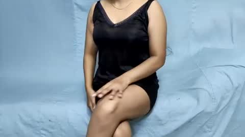 Snapshot of jesmin18 chatting on July 1, 2026, 6:40 pm Jesmin online show from July 1, 2026, 6:40 pm