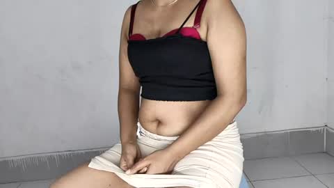 Snapshot of jesmin18 chatting on July 5, 2026, 5:42 pm Jesmin online show from July 5, 2026, 5:42 pm
