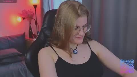 Snapshot of jess0e9 chatting on June 11, 2026, 2:04 pm JessieVibes online show from June 11, 2026, 2:04 pm