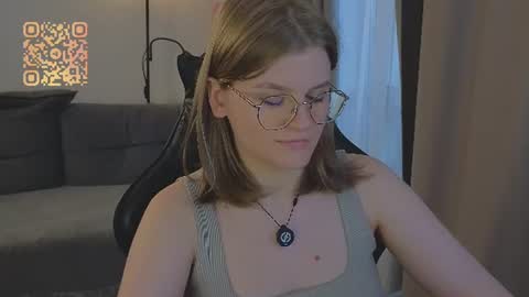 Snapshot of jess0e9 chatting on July 21, 2026, 2:30 pm JessieVibes online show from July 21, 2026, 2:30 pm