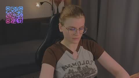 Snapshot of jess0e9 chatting on July 26, 2026, 1:29 pm JessieVibes online show from July 26, 2026, 1:29 pm