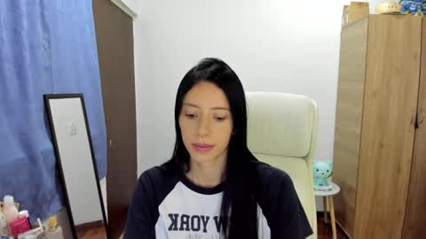 Snapshot of jess_a_ chatting on February 19, 2025, 3:16 pm Jess online show from February 19, 2025, 3:16 pm