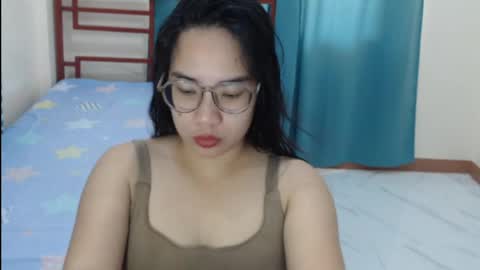 Snapshot of jessalicious_143 chatting on June 4, 2026, 3:23 am Jessa online show from June 4, 2026, 3:23 am