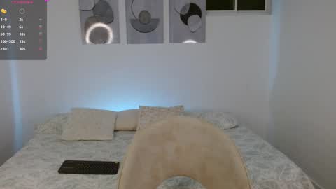 Snapshot of jessdant_luv chatting on May 24, 2026, 11:54 pm Hello we are Jesse and Dante. online show from May 24, 2026, 11:54 pm