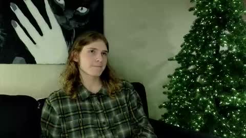 Snapshot of jesse___james chatting on December 2, 2025, 5:52 pm Jesse online show from December 2, 2025, 5:52 pm