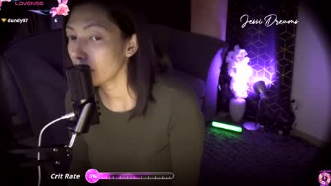 Snapshot of jessi_dreams chatting on October 18, 2025, 4:48 am Jessica Gomez online show from October 18, 2025, 4:48 am