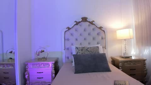 jessi lopez45 online show from March 4, 2026, 7:53 pm