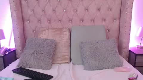 Snapshot of jessica_carter_ chatting on December 13, 2024, 8:15 pm Jessica online show from December 13, 2024, 8:15 pm