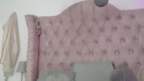 Jessica  online show from February 15, 2026, 5:09 pm