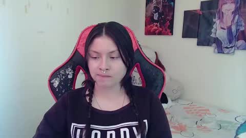 Jessica gomez online show from February 17, 2025, 7:42 pm