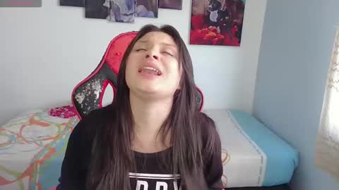 Jessica gomez online show from November 26, 2025, 9:49 pm