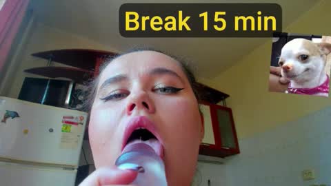 Natalia online show from December 23, 2025, 7:06 am