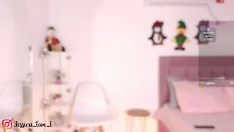 Snapshot of jessica_tom_ chatting on January 6, 2025, 3:19 pm Jessica online show from January 6, 2025, 3:19 pm