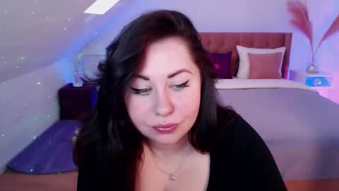 jessicaevanse online show from April 24, 2026, 7:44 am