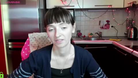 jessicaforris online show from March 12, 2025, 10:48 am