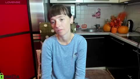 jessicaforris online show from September 24, 2025, 7:23 am