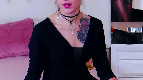 Jessica online show from December 3, 2024, 6:37 am