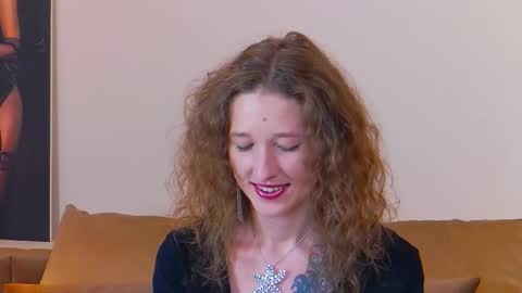 Jessica online show from March 12, 2025, 3:07 pm