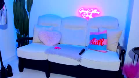 Jessy online show from February 19, 2026, 9:33 pm