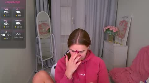 Snapshot of jessiestarz chatting on November 20, 2025, 2:06 pm Jessi online show from November 20, 2025, 2:06 pm