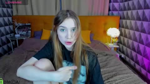 Snapshot of jessiexxiv chatting on September 12, 2025, 8:25 am Jessie online show from September 12, 2025, 8:25 am