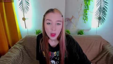 Snapshot of jessiexxiv chatting on September 15, 2025, 7:19 am Jessie online show from September 15, 2025, 7:19 am