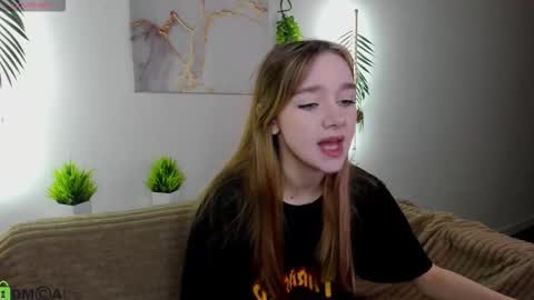 Snapshot of jessiexxiv chatting on November 10, 2025, 8:46 am Jessie online show from November 10, 2025, 8:46 am