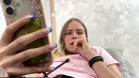 Snapshot of jessika_evans chatting on June 19, 2026, 1:26 pm jessika_evans online show from June 19, 2026, 1:26 pm