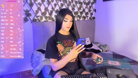 Snapshot of jessika_rabbits chatting on October 8, 2025, 3:26 am JESS online show from October 8, 2025, 3:26 am