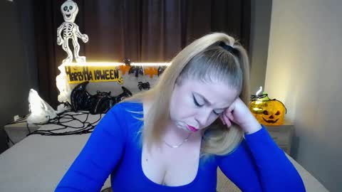 Snapshot of jessikadaniels chatting on October 23, 2025, 6:45 am Jess online show from October 23, 2025, 6:45 am