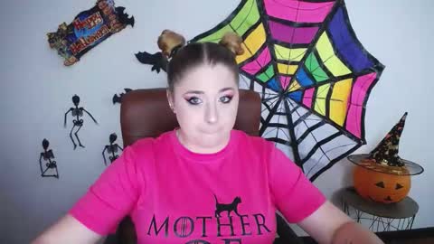 Snapshot of jessikadaniels chatting on October 28, 2025, 7:23 am Jess online show from October 28, 2025, 7:23 am