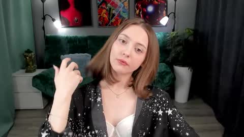 JesssWalker online show from April 28, 2026, 10:15 pm