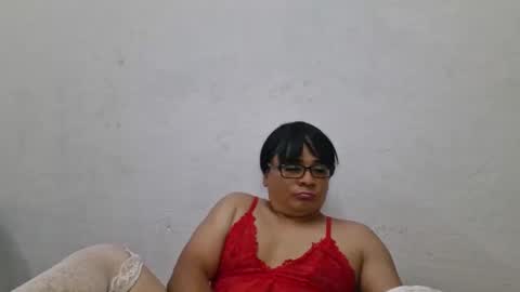 jessy2525 online show from May 3, 2026, 8:37 pm