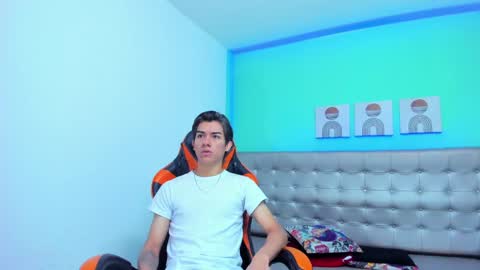 Jessy Mateus online show from January 7, 2025, 11:58 am