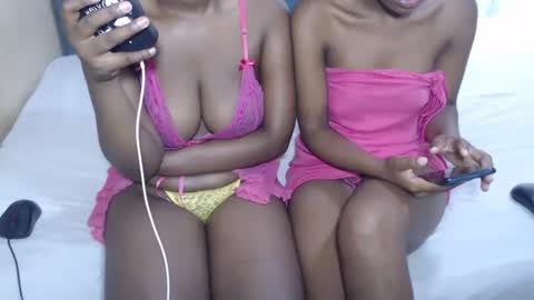 Snapshot of jessyhoneyx chatting on December 16, 2025, 8:41 am jessyhoneyx online show from December 16, 2025, 8:41 am