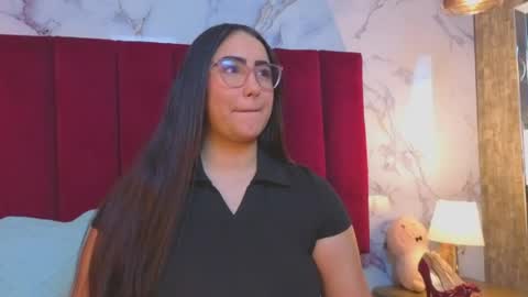 JESSY CORTES online show from June 23, 2026, 1:36 am